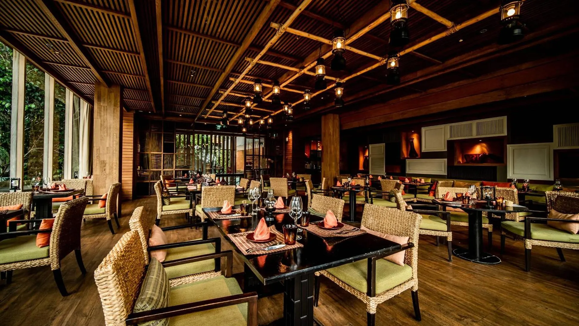 Renaissance Phuket Resort & Spa