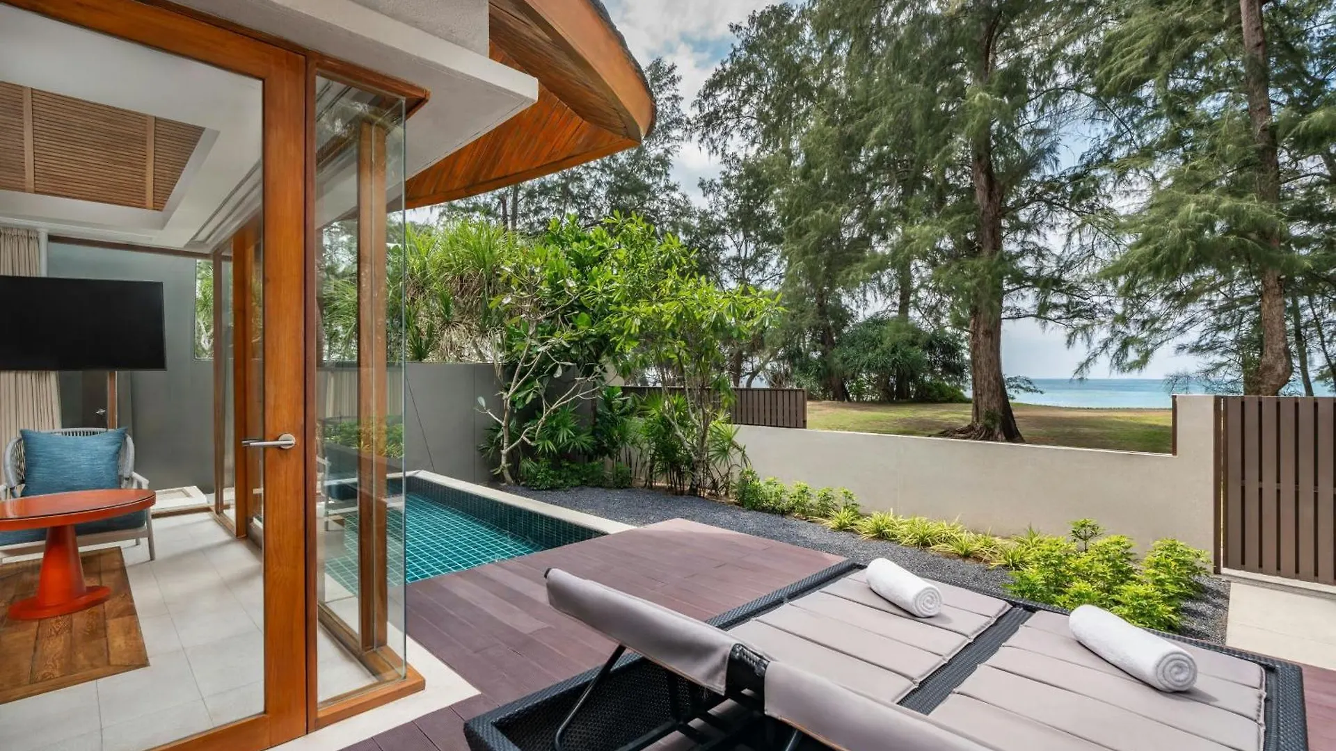 Renaissance Phuket Resort & Spa