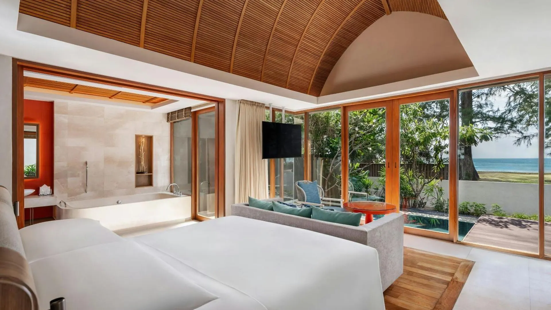 Renaissance Phuket Resort & Spa