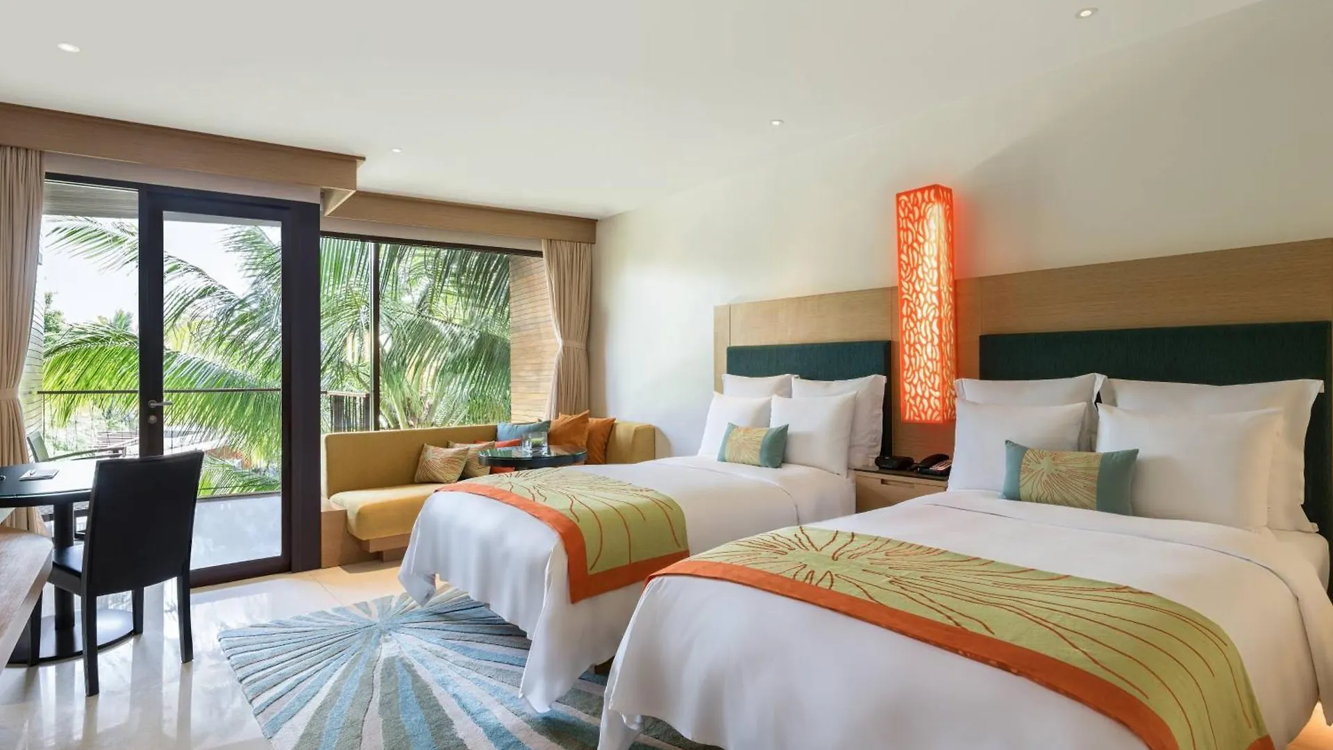 Renaissance Phuket Resort&Spa - SHA Plus