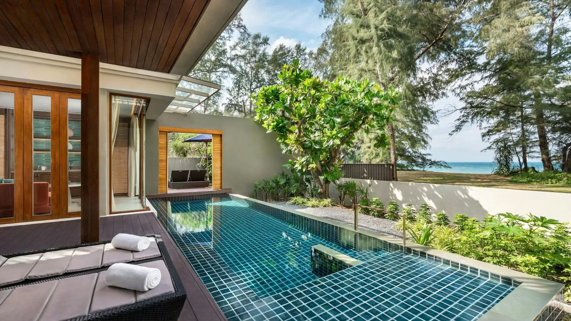 Resort Renaissance Phuket Resort&Spa - SHA Plus